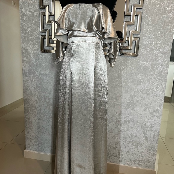 Fame and partners silver metallic dress - Picture 2 of 7